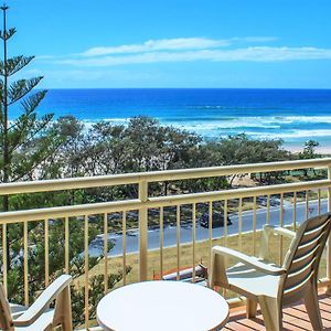 Seacrest Beachfront Apartments Surfers Paradise